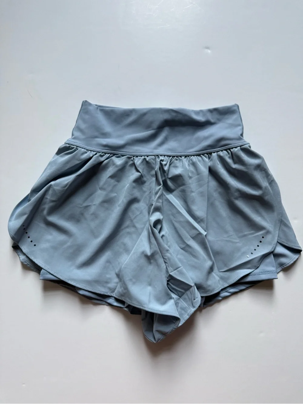 HALARA high waisted tummy control crossover hem 2-in-1 Shorts XS NWT